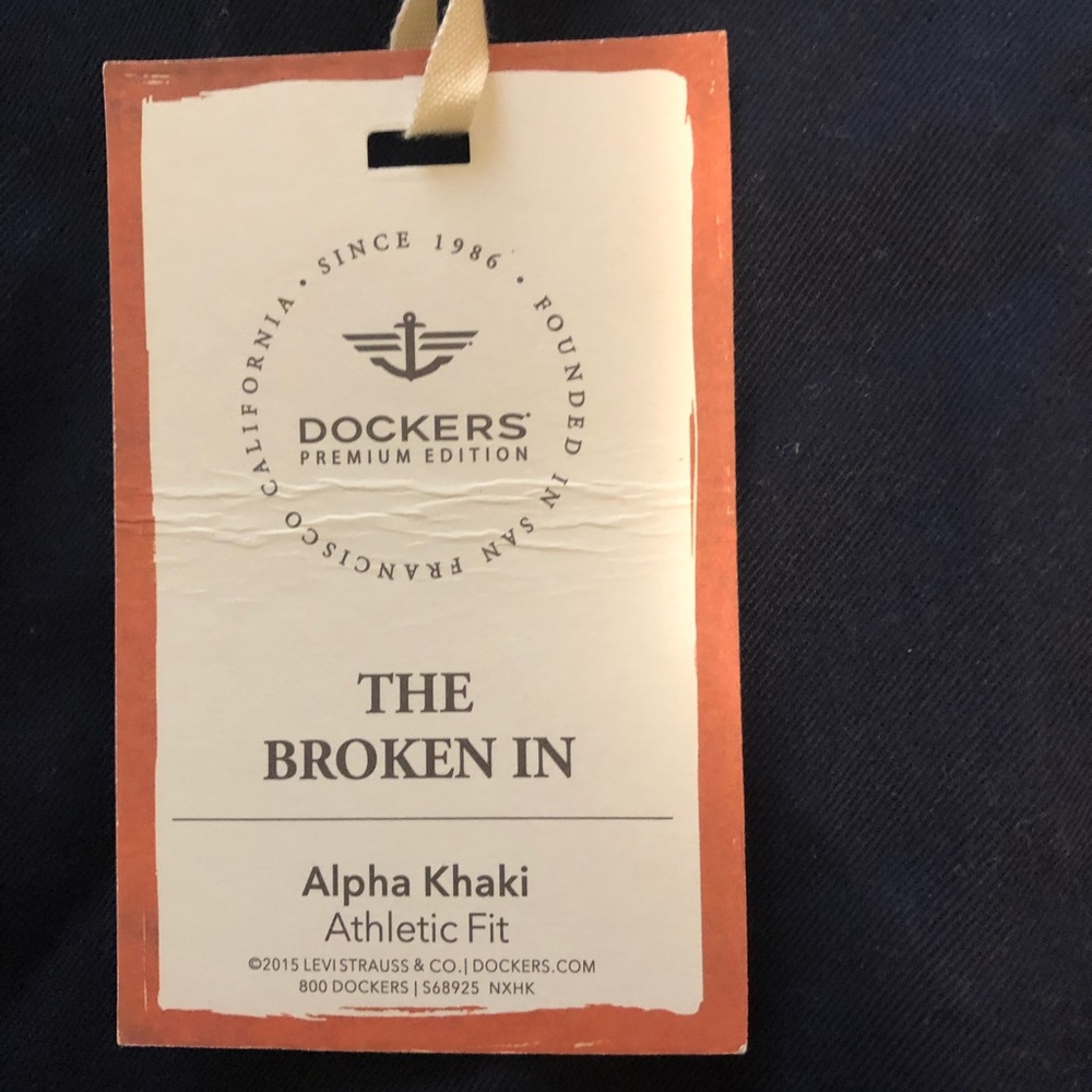 Dockers khakis